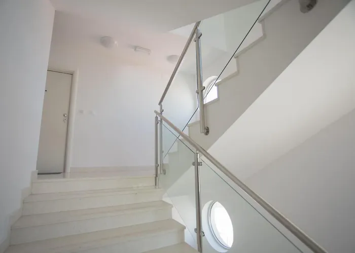 Pine Lejlighed Primošten